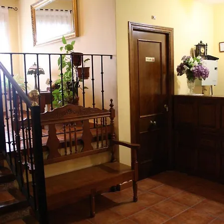 Hostal La Balquina-3