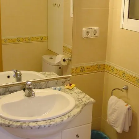 Carabelas Apts-3