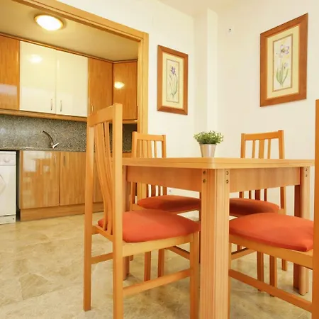 Apartamentos Ventura Village Park-3