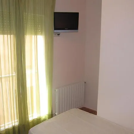Hostal La Vila-2