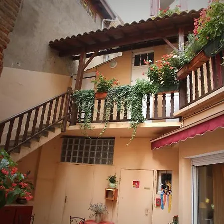 Logis Hotel Saint Clair-2