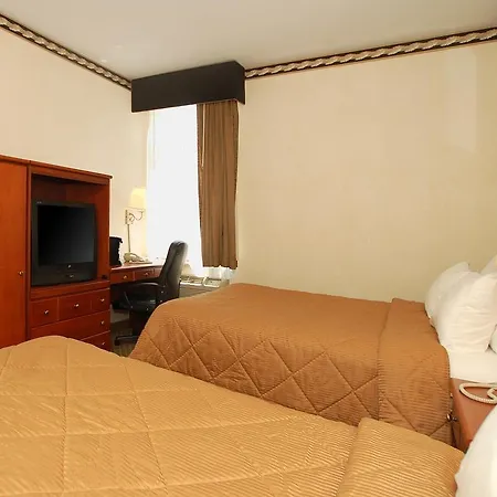 Red Lion Inn & Suites Long Island City-2