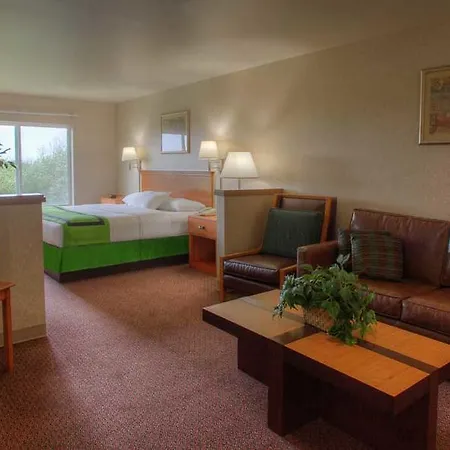 Quinault Sweet Grass Hotel-2