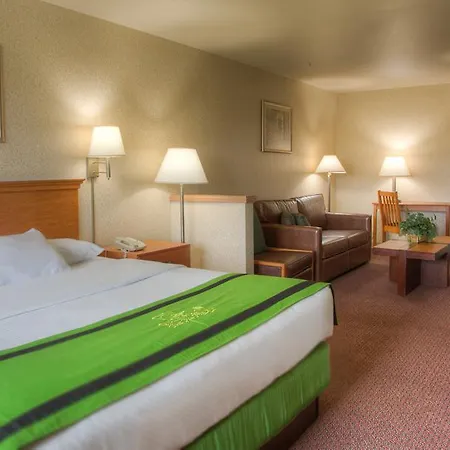 Quinault Sweet Grass Hotel-3