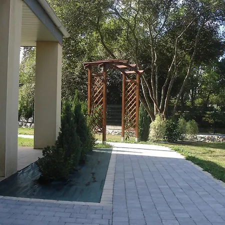 Le Petit Etang-3