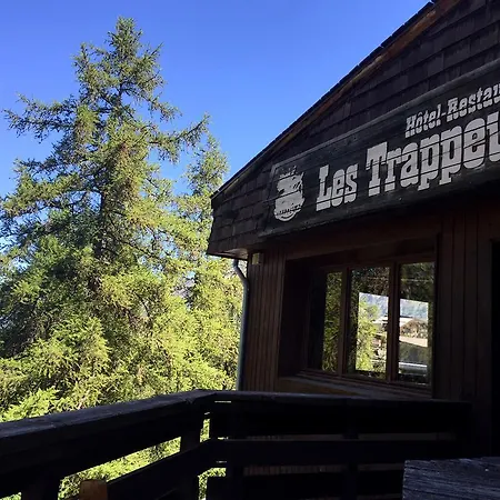 Hôtel Les Trappeurs-3