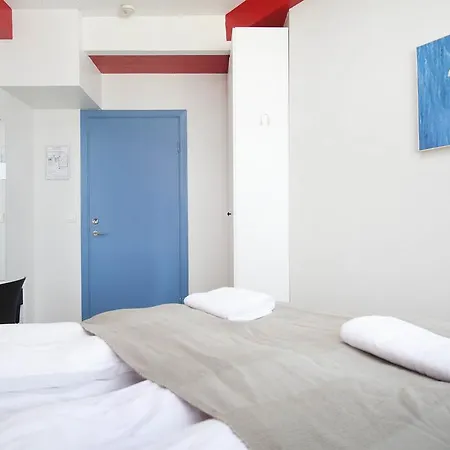 Thor Guesthouse - Skolavordustigur-2