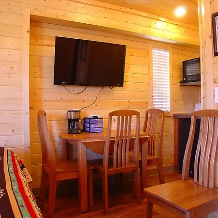 Verde Valley Studio Cabin 2-3