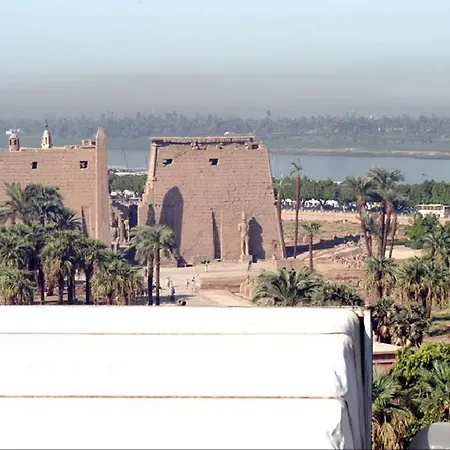 Emilio Hotel Luxor-2