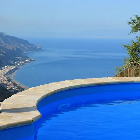 Villa Almoezia Charming B&B-2