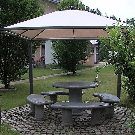 Landgasthof Hotel Zum Hirschenstein, Pension Garni-3
