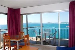 Nautic Apartments-3