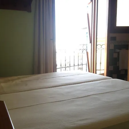 Hostal Aranda-2