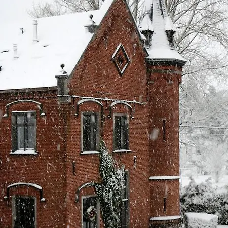 Un Air De Chateau-2