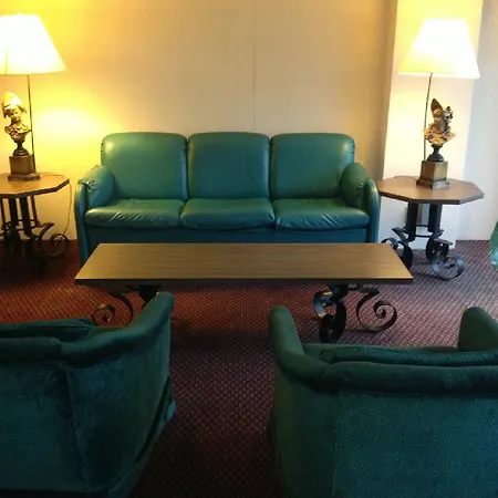 Aurora Fox Valley Inn-3