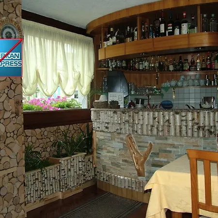 Hotel Marguareis-2