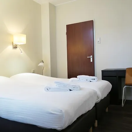 Hotel Carillon-2