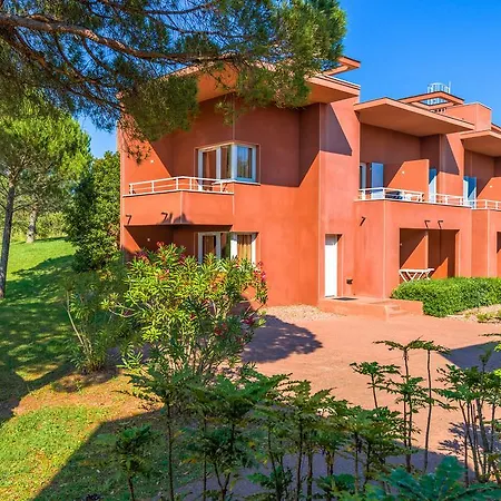 Azureva Frejus-2