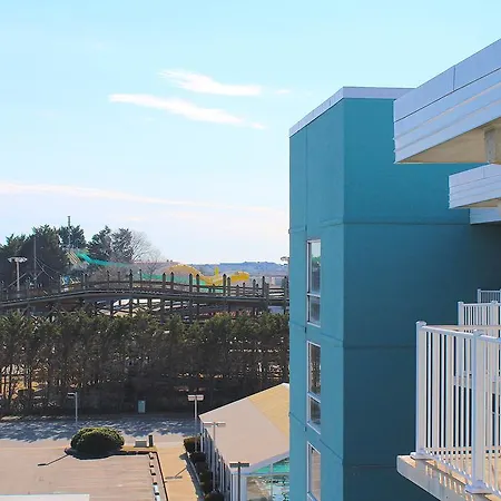 Bay Club Resort By Kees Vacations-3