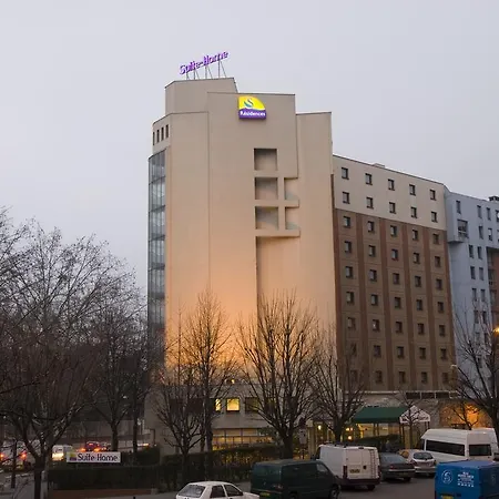 Canal Suites By Popinns-3