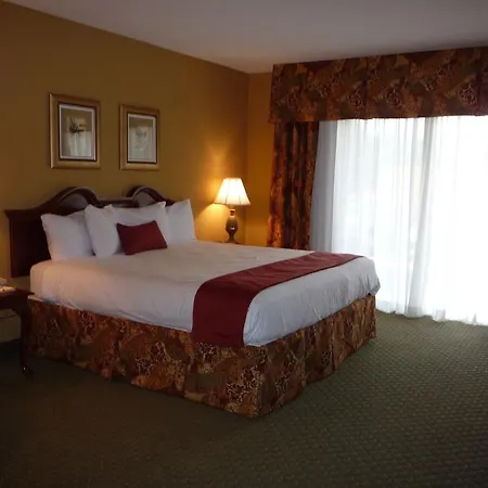 Fredericksburg Hospitality House Hotel-3