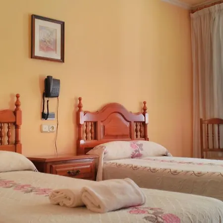 Pico Sacro I Hostal-Pension Santiago De Compostela-3