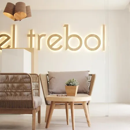 El Trebol Bar & Hotel Only Adults-2
