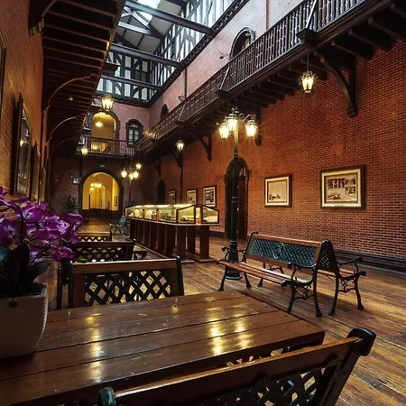 Astor House Hotel-2