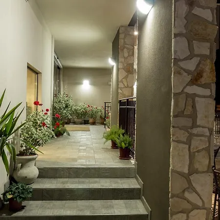 Hotel Centova-2