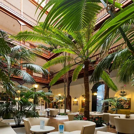 Hotel Monopol-2