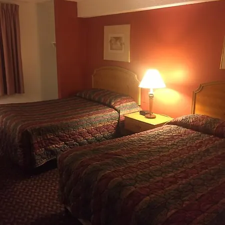 Luxury Inn & Suites Lincoln-3