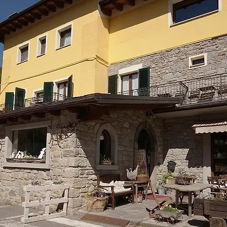 Hotel Gabriella-3
