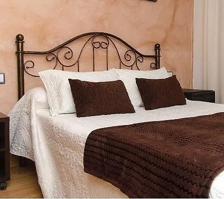 Hostal Don Rodrigo-3