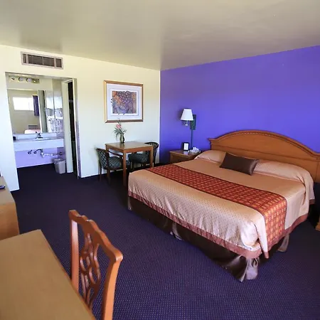 Shamrock Country Inn-3