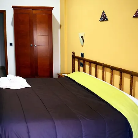 Hostal Muralla-3