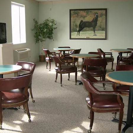 Shelbyville Inn - Shelbyville, Tn 37160-3