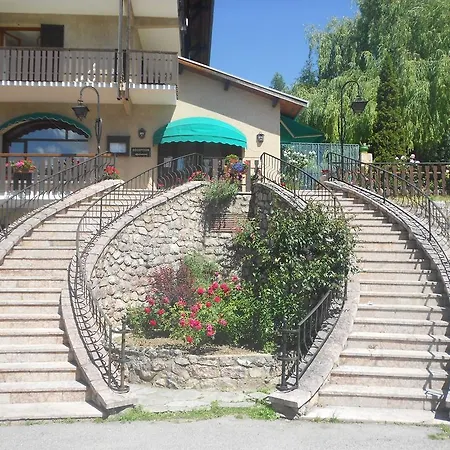 Hotel Les Barnieres-3