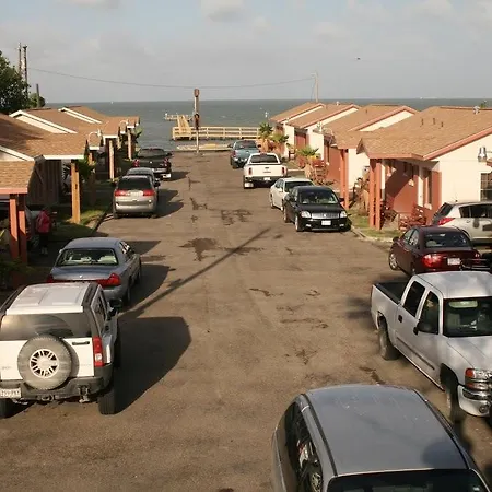 Bayfront Cottages-3