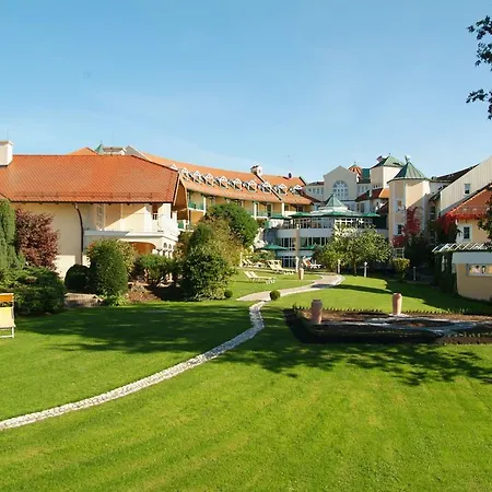 Columbia Hotel Bad Griesbach-2