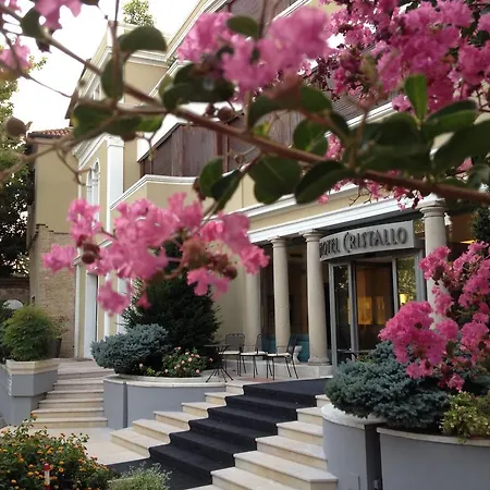 Hotel Cristallo-3