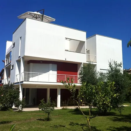 Domus-2