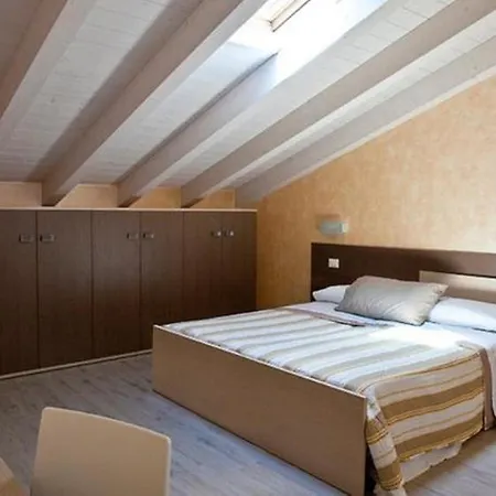 Affittacamere Borgo Roma-2