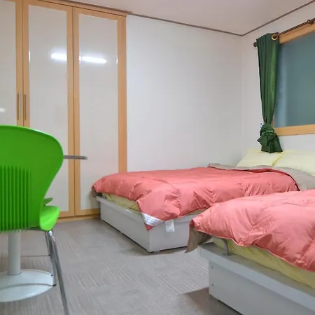 Kimchee Downtown Guesthouse-3
