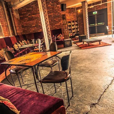 Victoria Warehouse Hotel-3