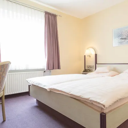 Stadt-gut-Hotel Siegboot-2