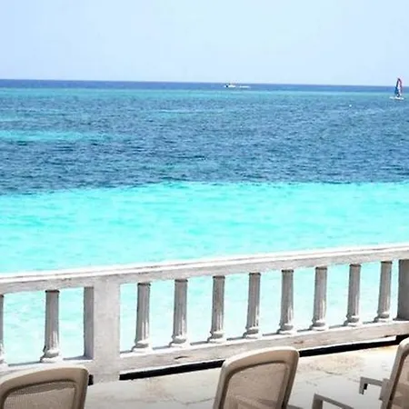 Jamrock Secret Retreat-3