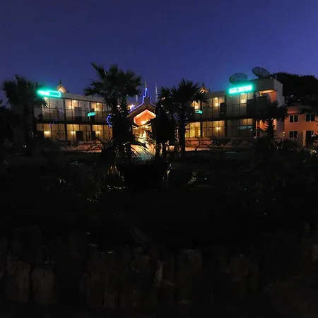 Sky Palace Hotel Bagan-3