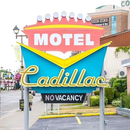 Cadillac Motel Niagara-3