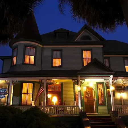Pensacola Victorian Bed & Breakfast-3