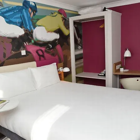 Ibis Styles Reading Oxford Road-3